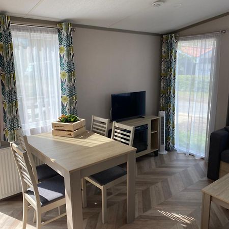לאוורסאוח 4 Persoons Chalet Hz 21 מראה חיצוני תמונה